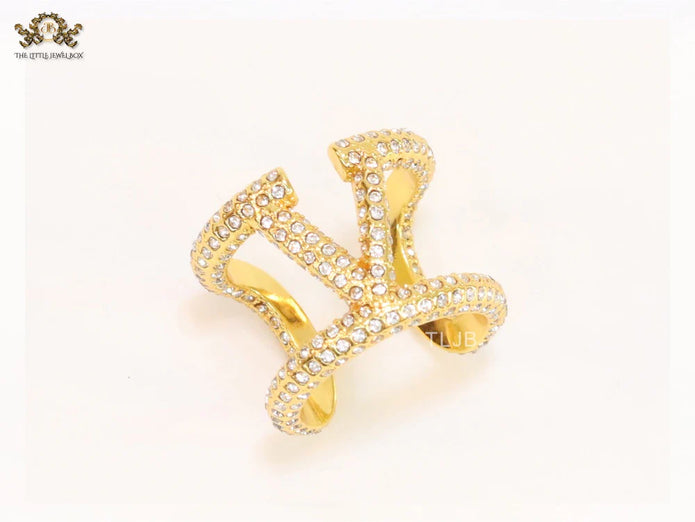 Large cz gold open alphabet V ring