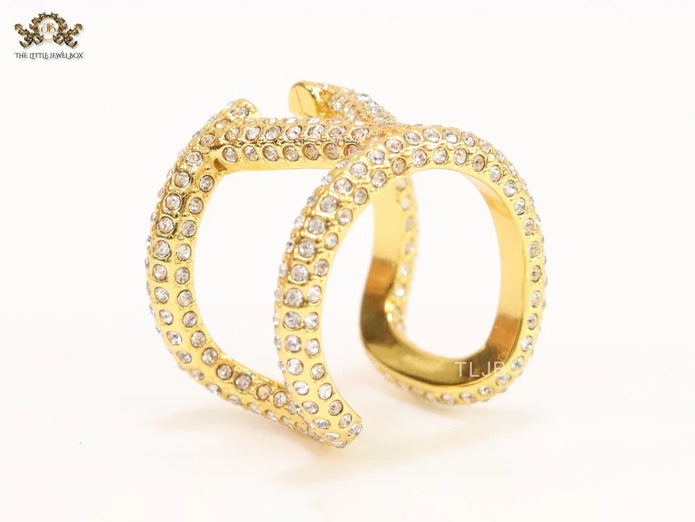 Large cz gold open alphabet V ring