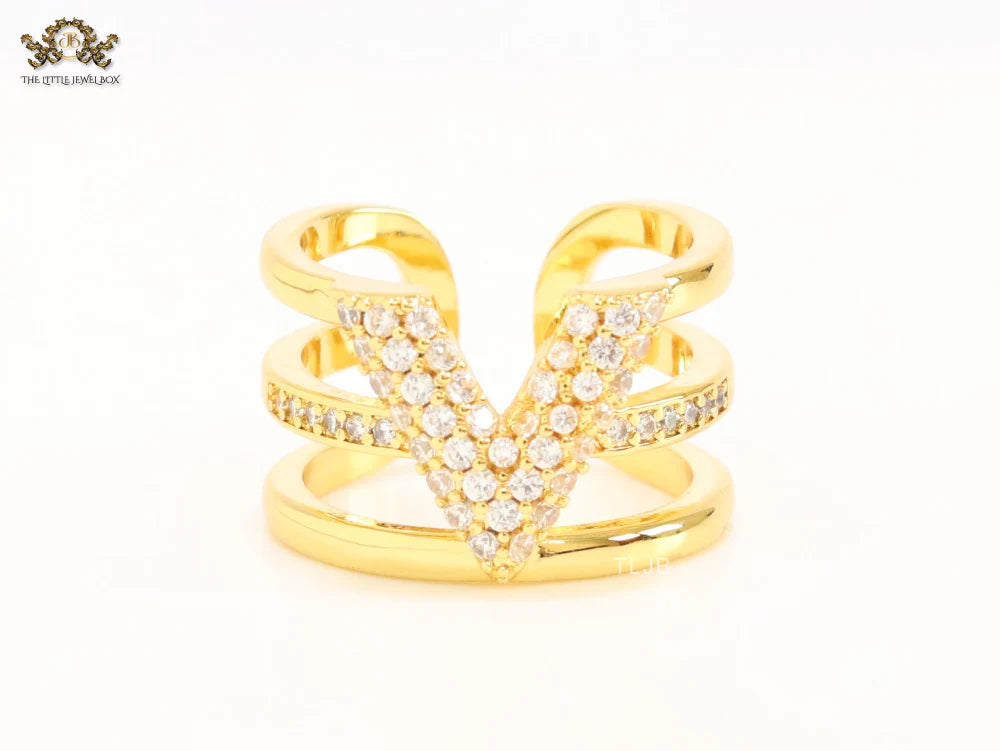 3 layer alphabet V cz band ring