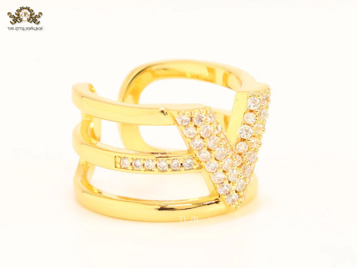 3 layer alphabet V cz band ring
