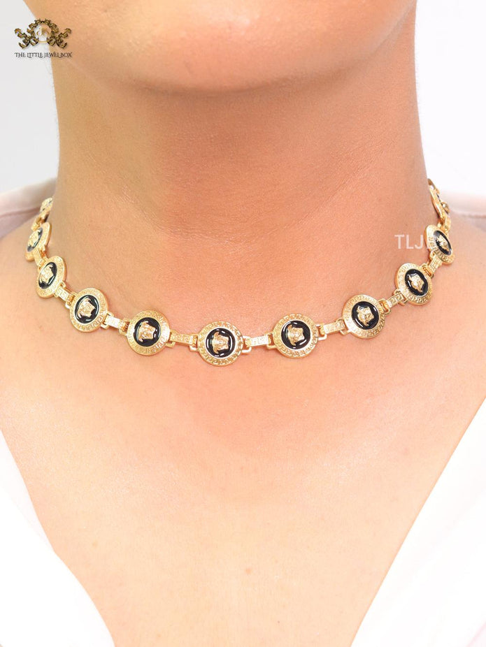 The Medusa Choker