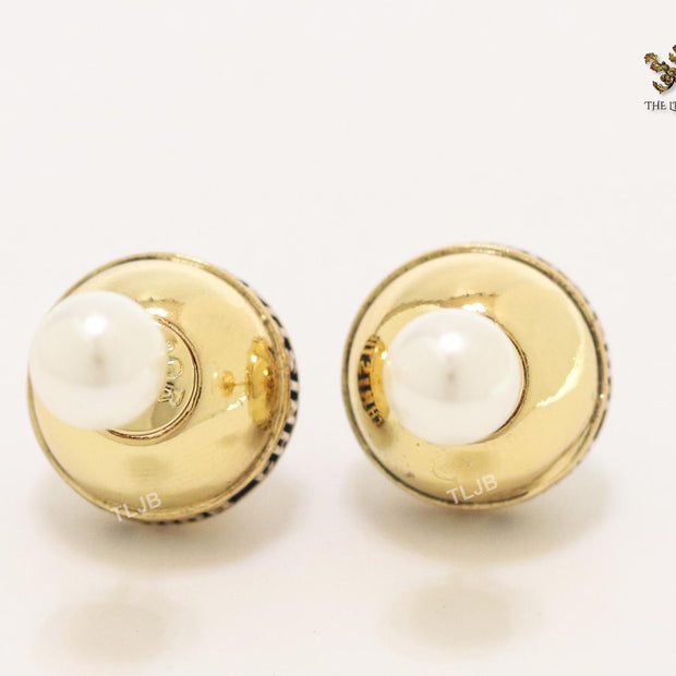Alphabet CD white and gold bomber studs