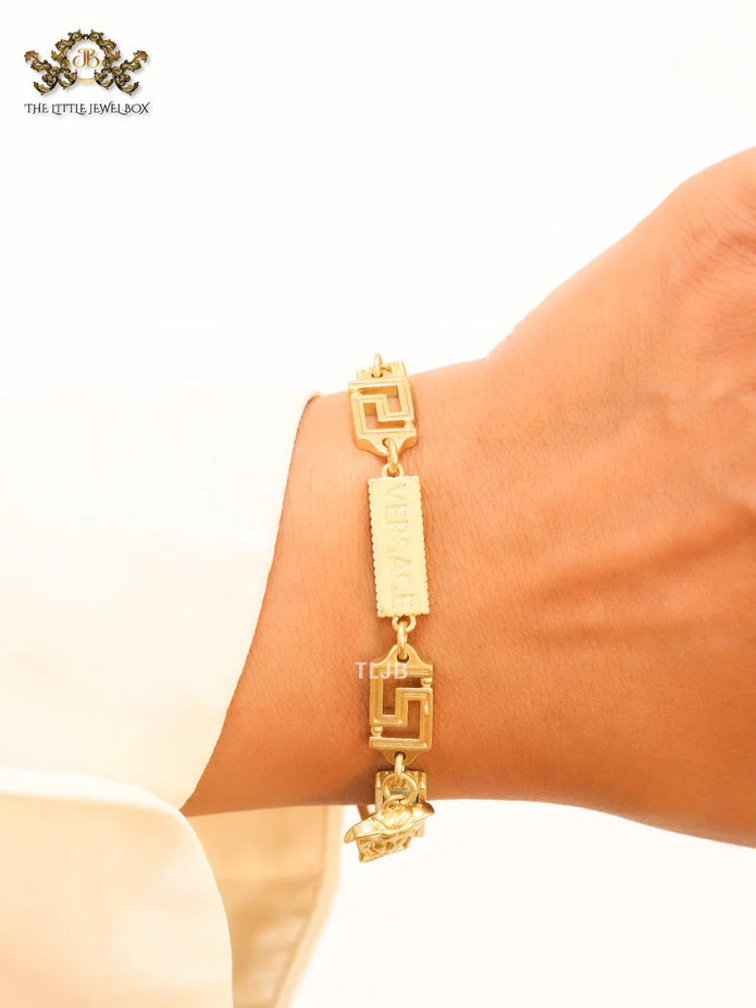 Medusa charms bracelet