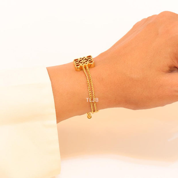 Alphabet L sleek bracelet