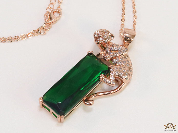 Rose gold plated leopard on green stone pendant necklace with cz