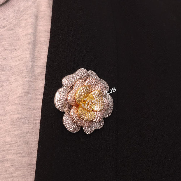 Double C platinum cz brooch with pink coloured details