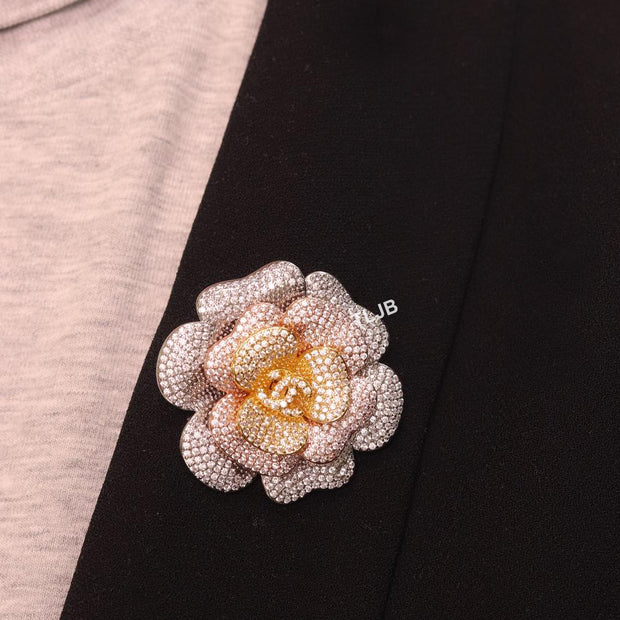 Double C platinum cz brooch with pink coloured details