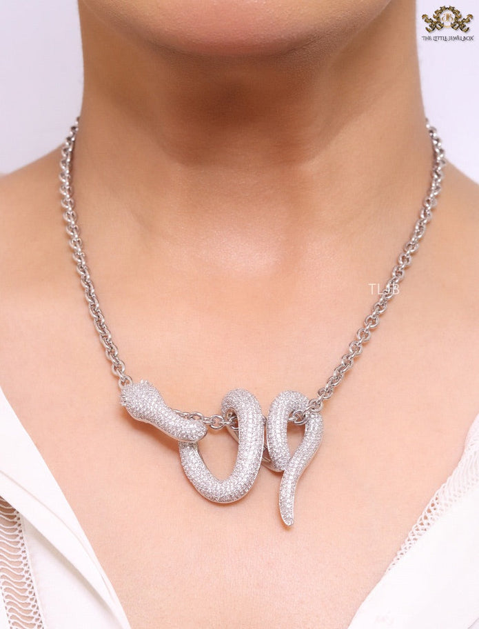 Platinum snake body pendant