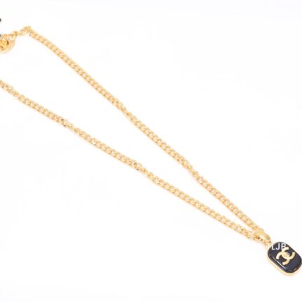 Double C enamel pendant chain