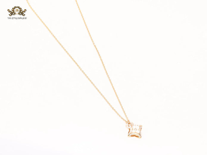 White clover sleek chain