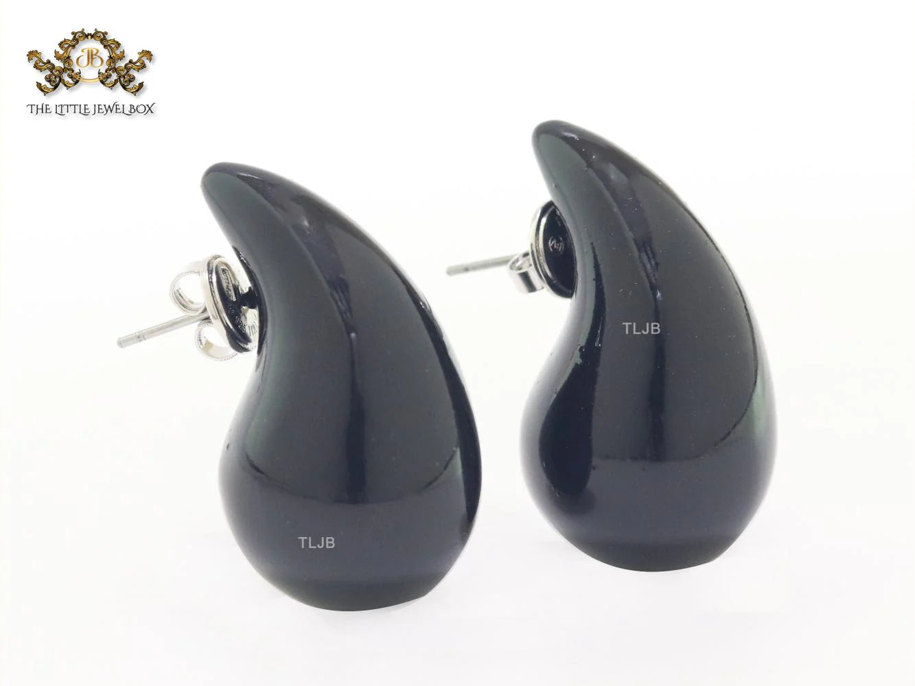 Teardrop black enamel studs