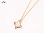 White clover sleek chain
