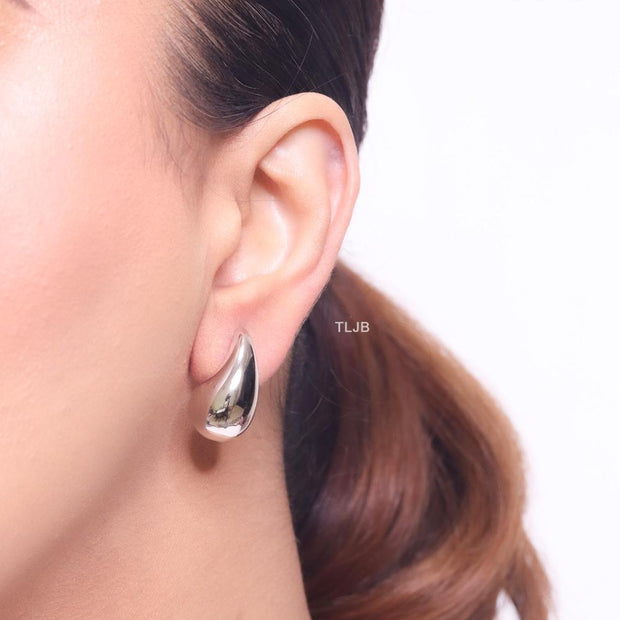 Teardrop platinum studs - small 25mm
