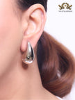 Teardrop platinum studs - Medium 30mm