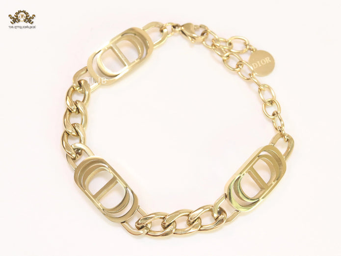 Alphabet CD link gold bracelet