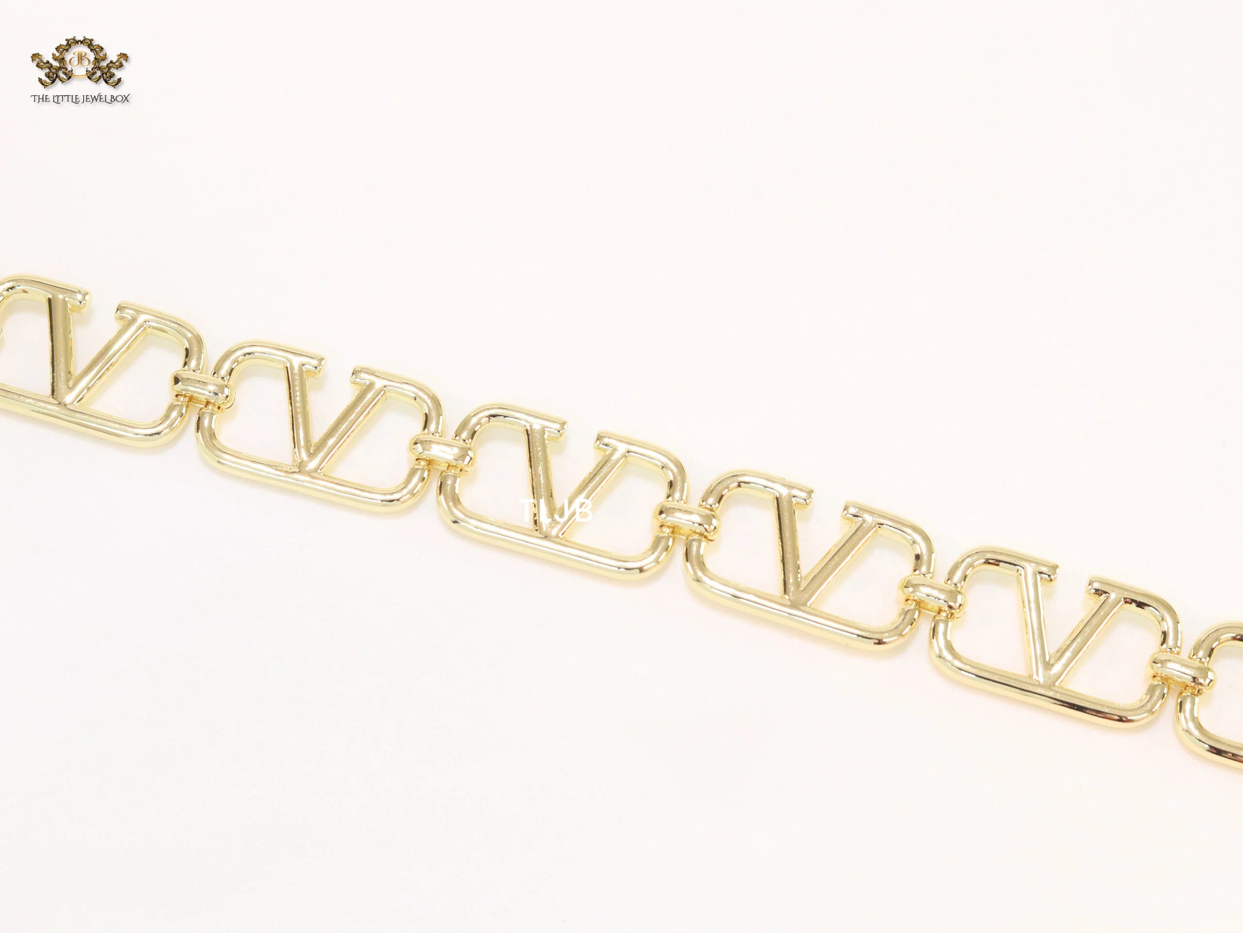 Open V chunky Bracelet