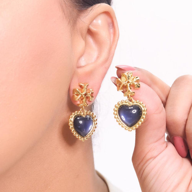 Alphabet T heart earrings