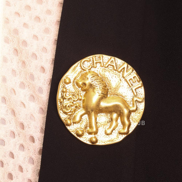 Double C embossed brooch