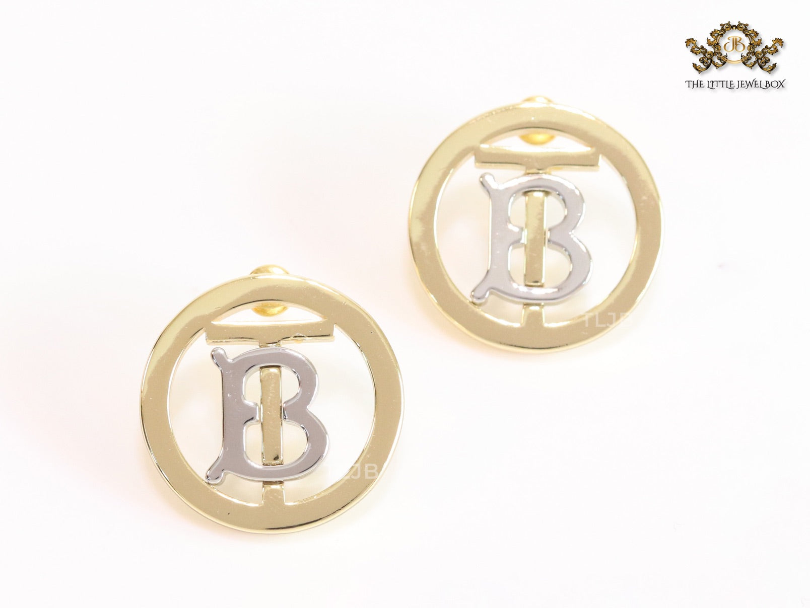 Alphabet T&B gold and platinum finish