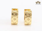 Alphabet L and V embossed hoops