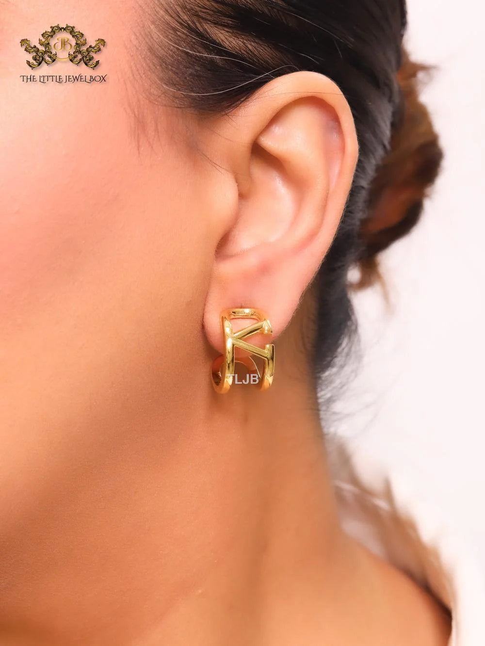 Alphabet V shaped hoops
