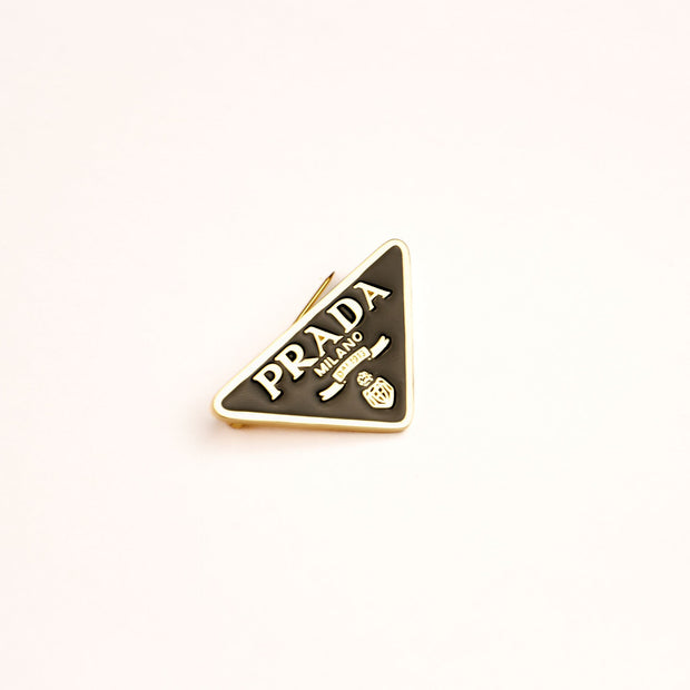 Alphabet P Black Enamel Gold Plated Brooch | Luxury Fashion Letter Pin