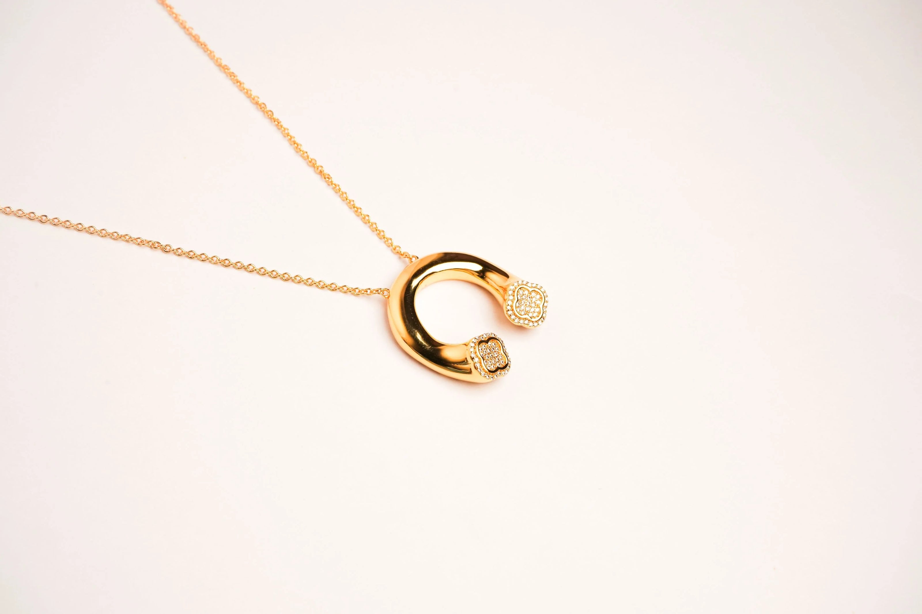 Alphabet VCA Signature Clover Pendant Chain in CZ | Lucky Charm Necklace