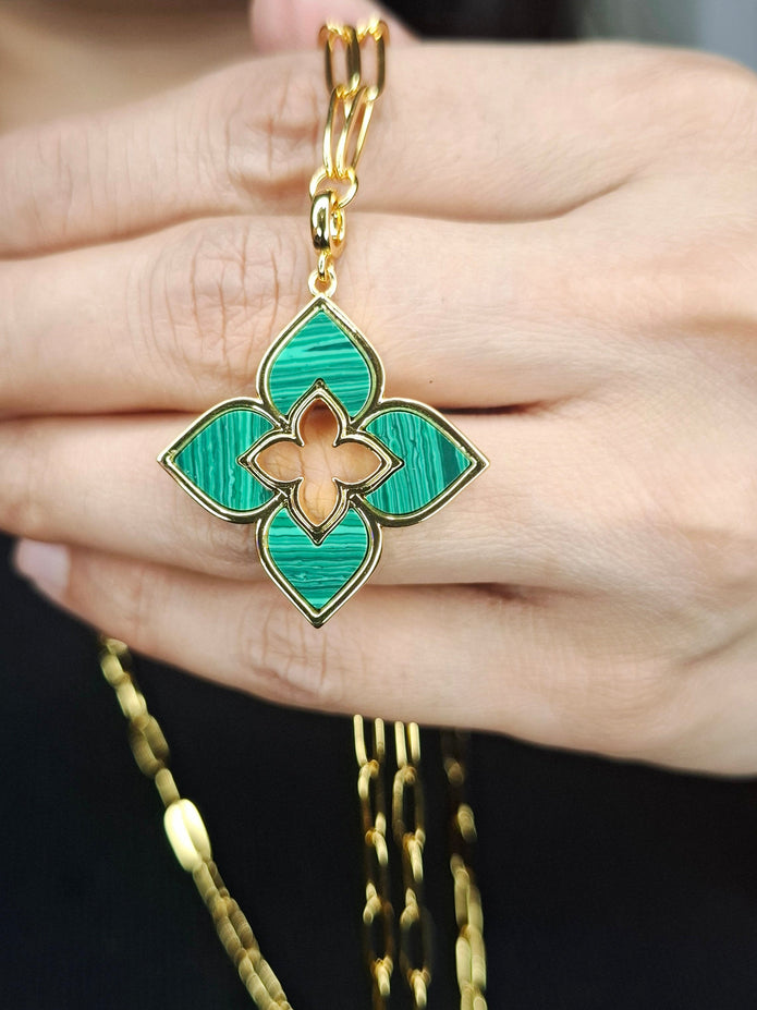 Alphabet RC Gold Plated Green Clover plain Pendant Necklace