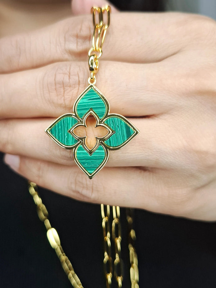 Alphabet RC Gold Plated Green Clover plain Pendant Necklace