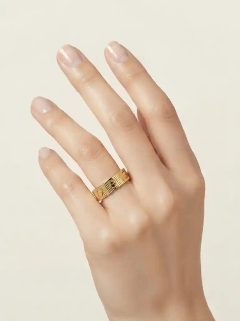 Gold plated screw pattern love band