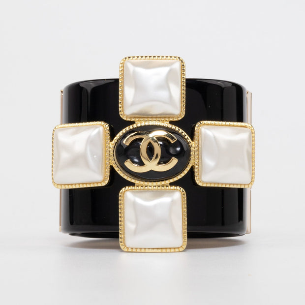 Double C gold white enamel black bracelet
