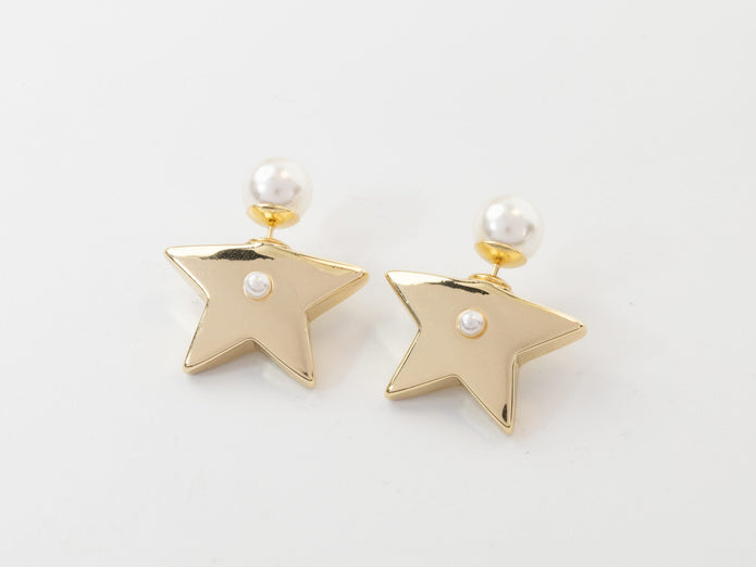 Gold stars with pearl detailing earrings