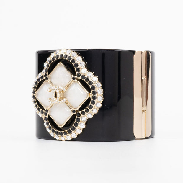 Double C clover motif MOP gold white enamel black bracelet