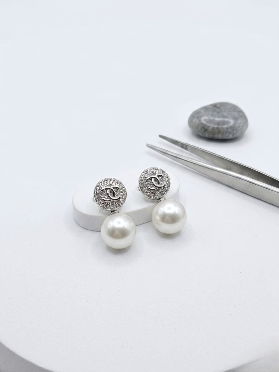 Double C Platinum Stud with CZ and Pearl Drop