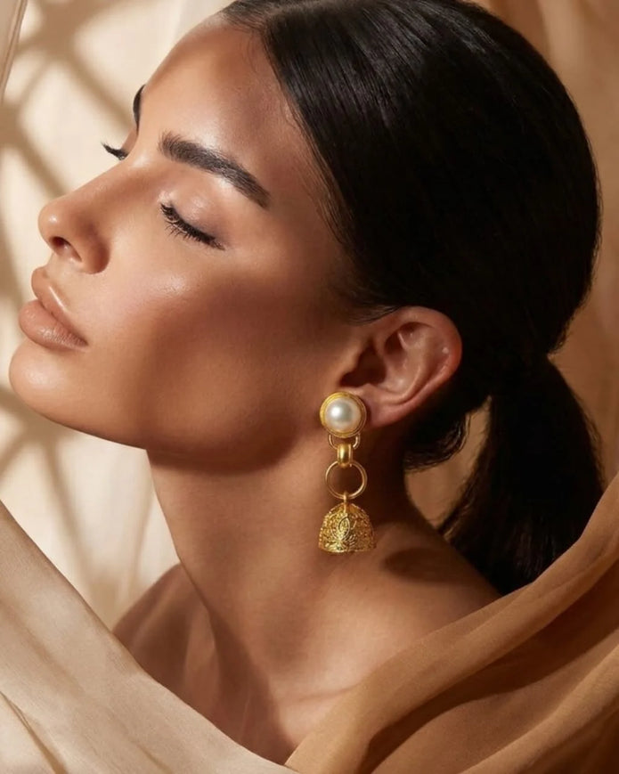 Double C gold pearl dome earring