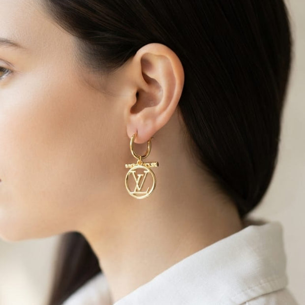Alphabet L round gold danglers