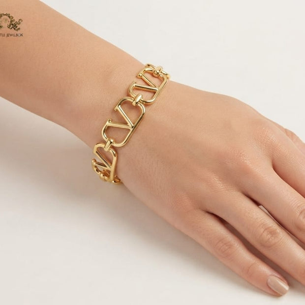 Open V chunky Bracelet