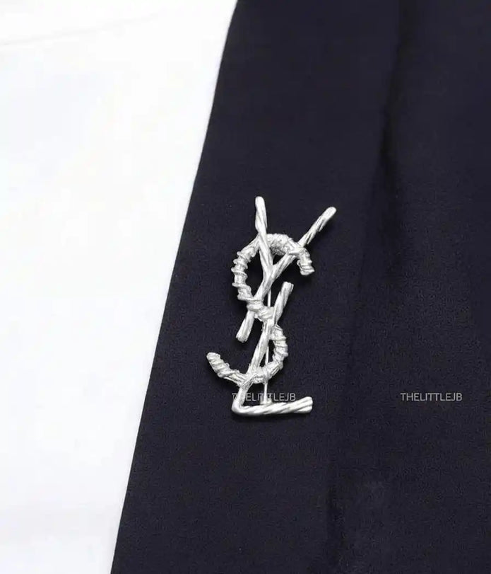 Alphabet Y S and L brooch in glossy platinum finish