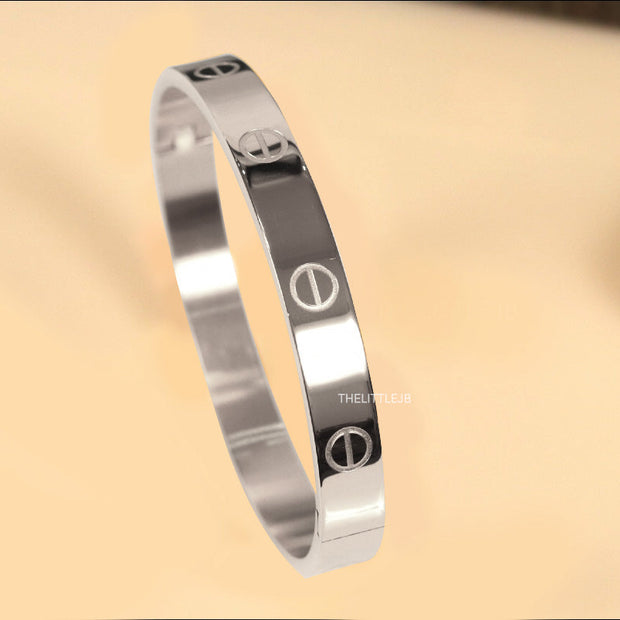Platinum plated bracelet for men’s with screws