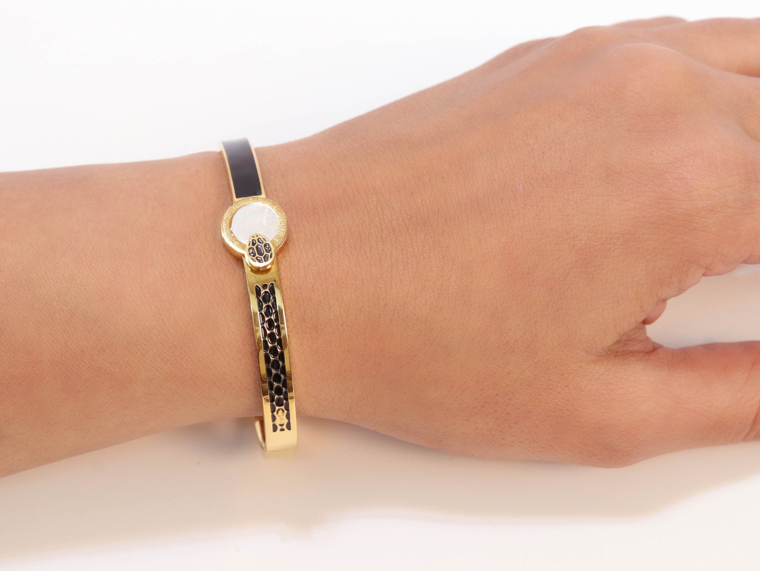 Half textured gold & black band
