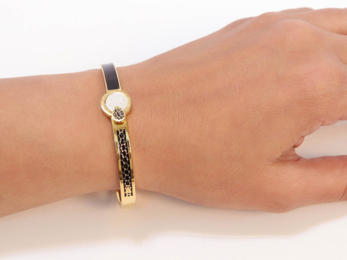 Half textured gold & black band