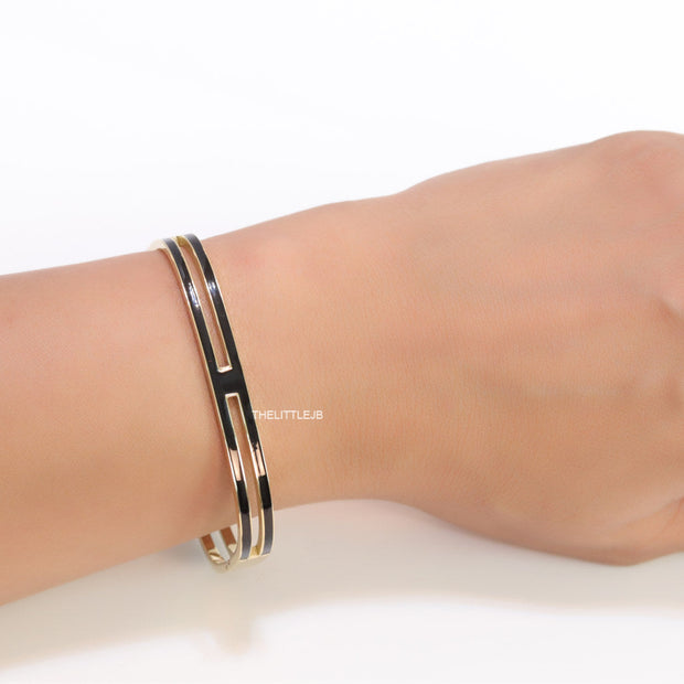 Gold plated two layer solid black bracelet