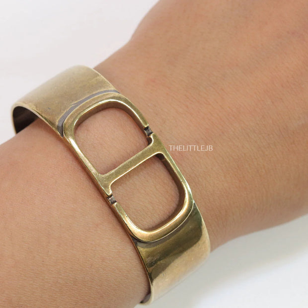 Antique finish C D alphabet open bracelet