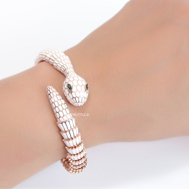 Serpentine open bracelet in white enamel and rose golden finish