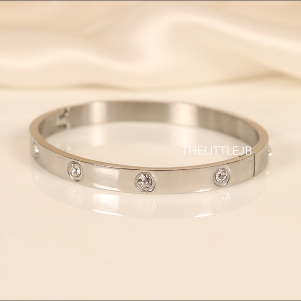 Platinum Plated openable bracelet with zircons