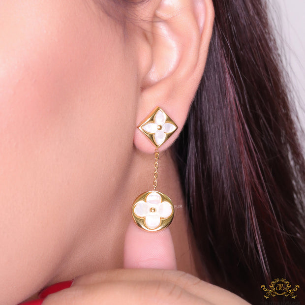 Gold plated dangle earrings with MOP clover flower motifs