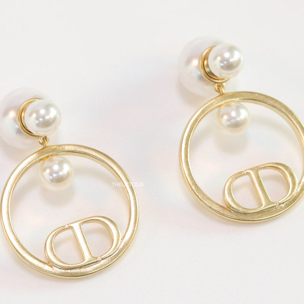 Pearl bomber earrings with golden alphabet ring drop