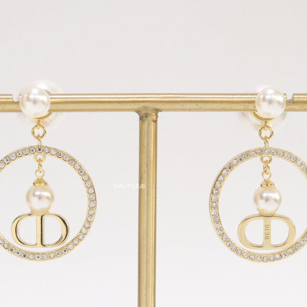 Golden cz round dangles with alphabets and pearl bomber pattern