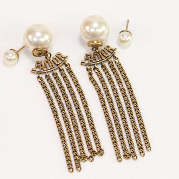 Golden chain dangles with alphabets and detachable pearl tops