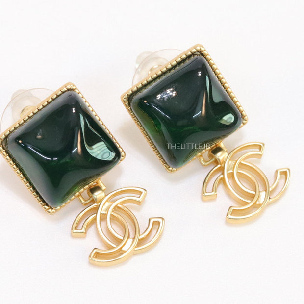 Gold plated Square emerald green studs with double C motif